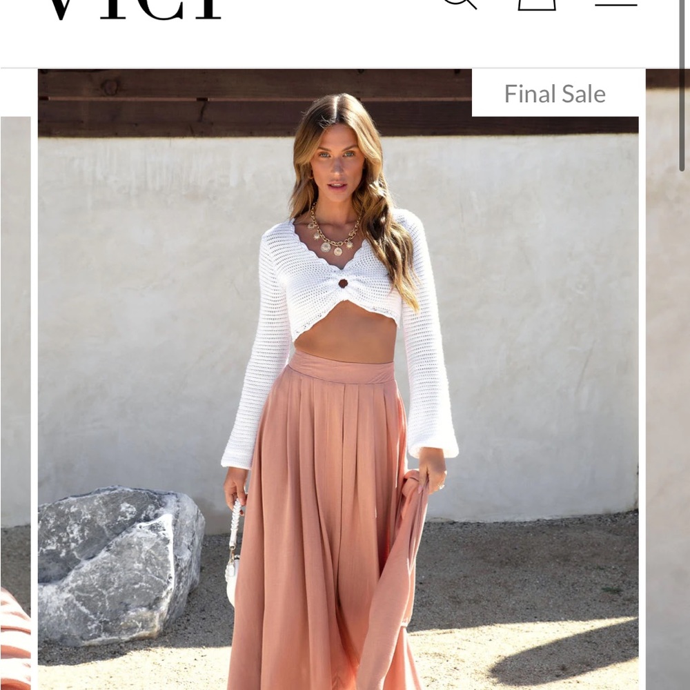 Vici sweater too